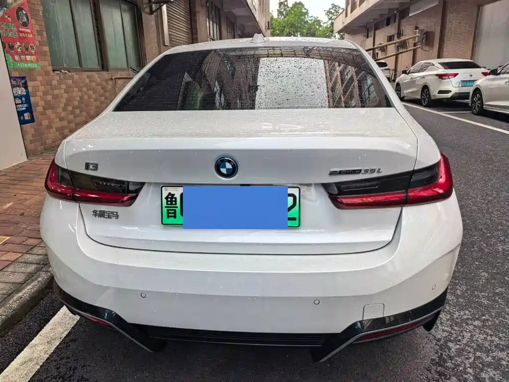 BMW i3 2025 — фото 8