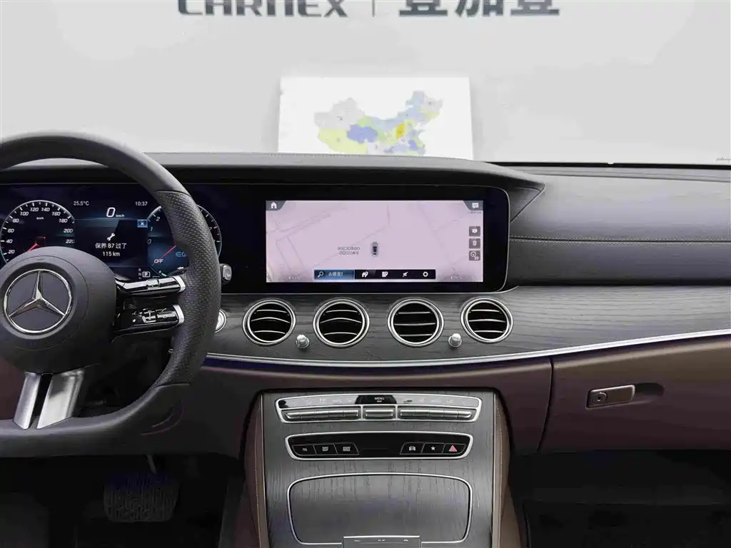 Mercedes-Benz E-Class New Energy 2022 — фото 10