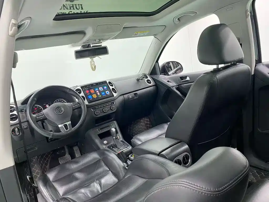 Volkswagen Tiguan 2015