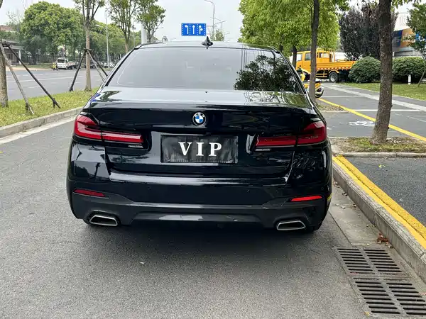 BMW 5 Series 2023