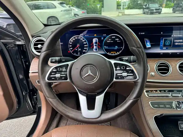 Mercedes-Benz E-Class 2020