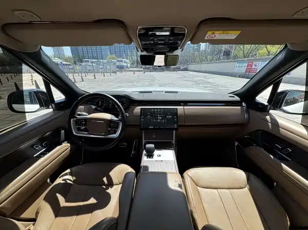 Land Rover Range Rover 2024