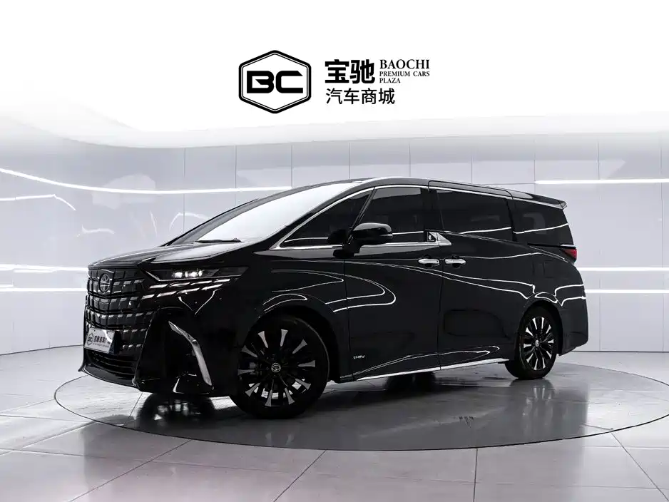 Toyota Alphard 2024 — фото 1