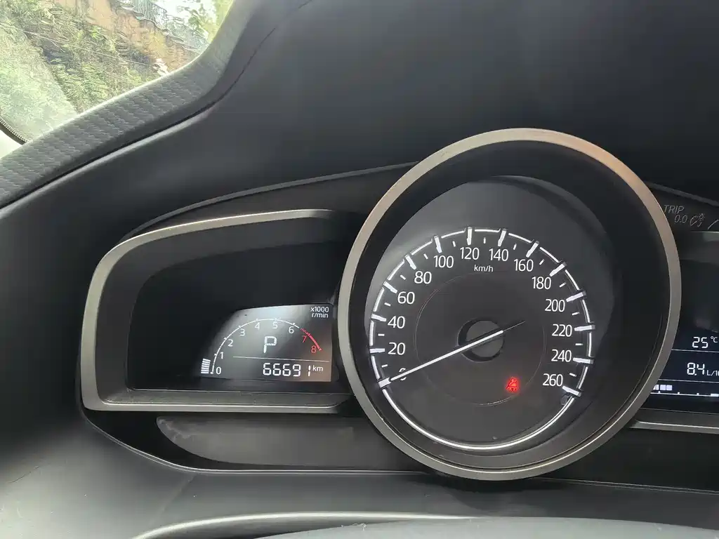 Mazda 3 Axela 2018 — фото 13