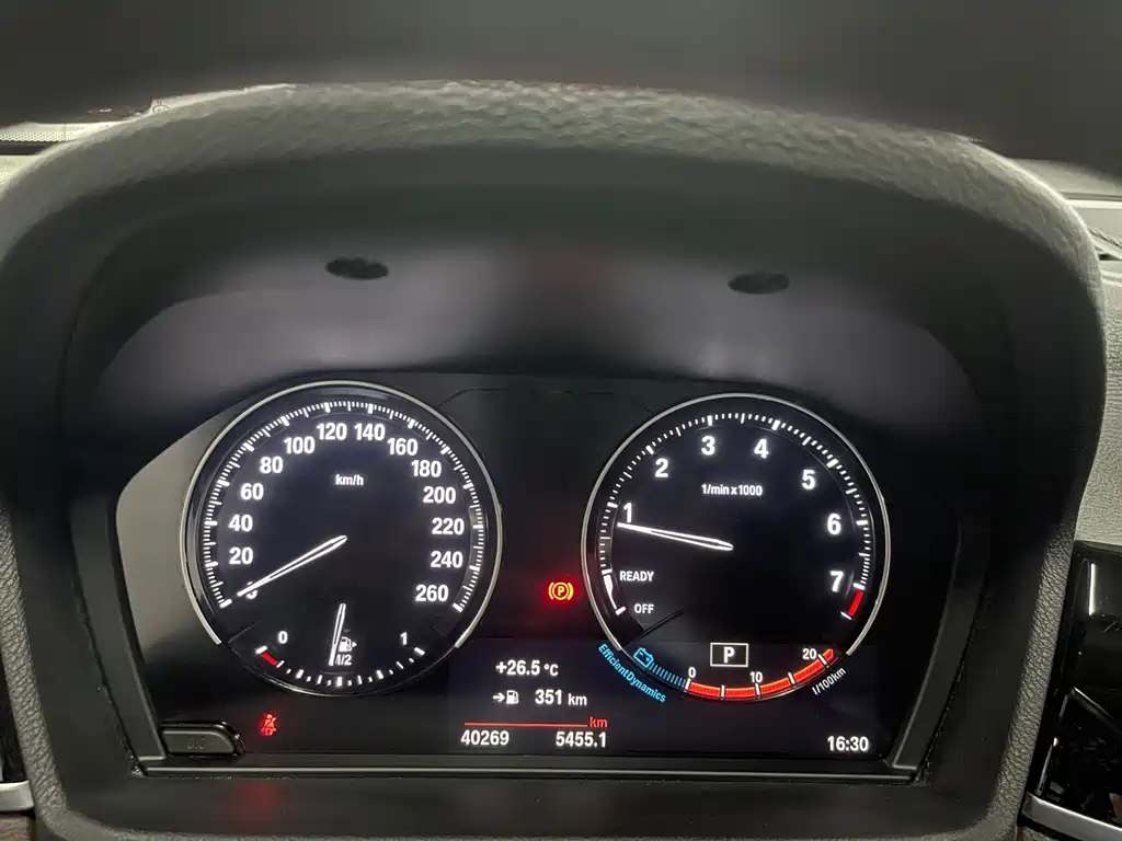 BMW X1 2022 — фото 7