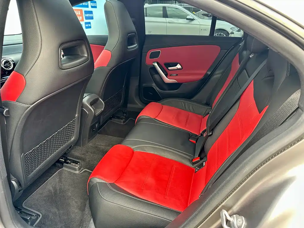 Mercedes-Benz CLA AMG 2021 — фото 9