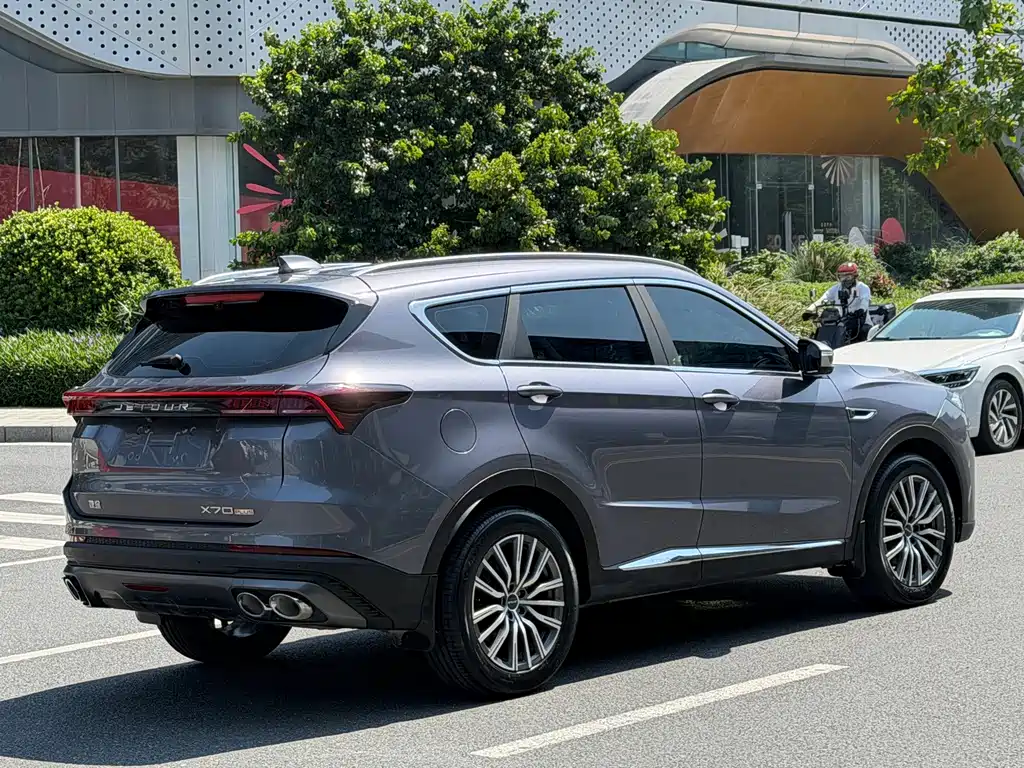 Jetour X70 PLUS 2024
