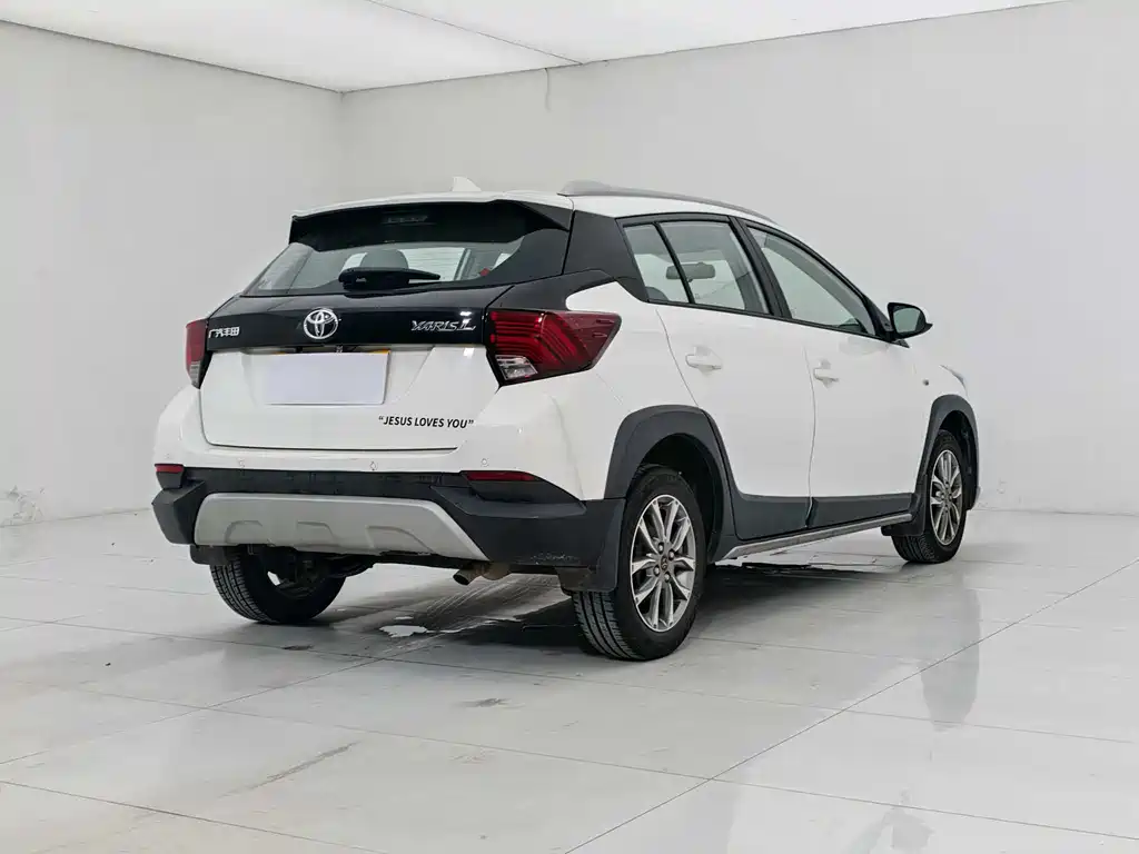Toyota Yaris L 2020