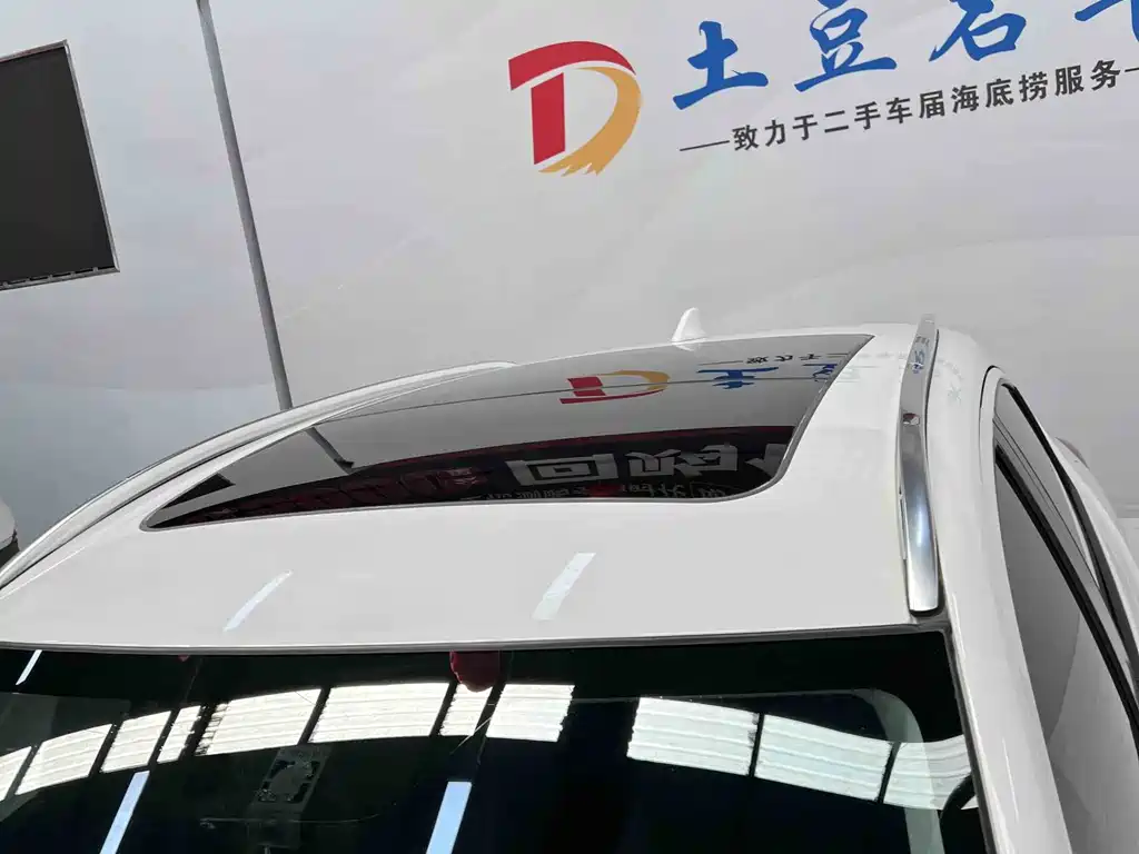 Honda Vezel 2022 — фото 19