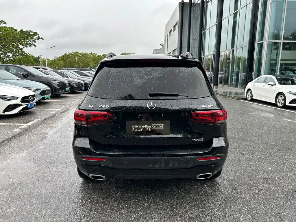 Mercedes-Benz GLB 2023 — фото 17