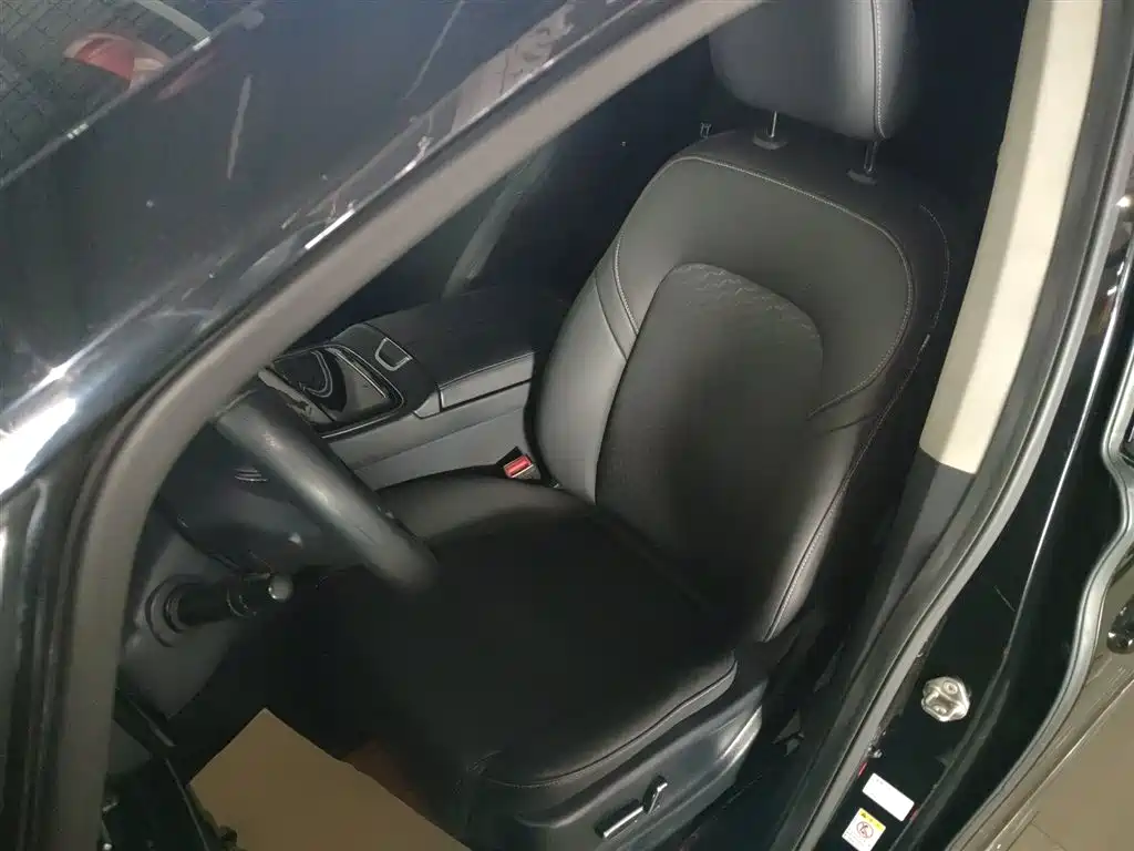 GAC Motor Trumpchi M8 2023 — фото 14