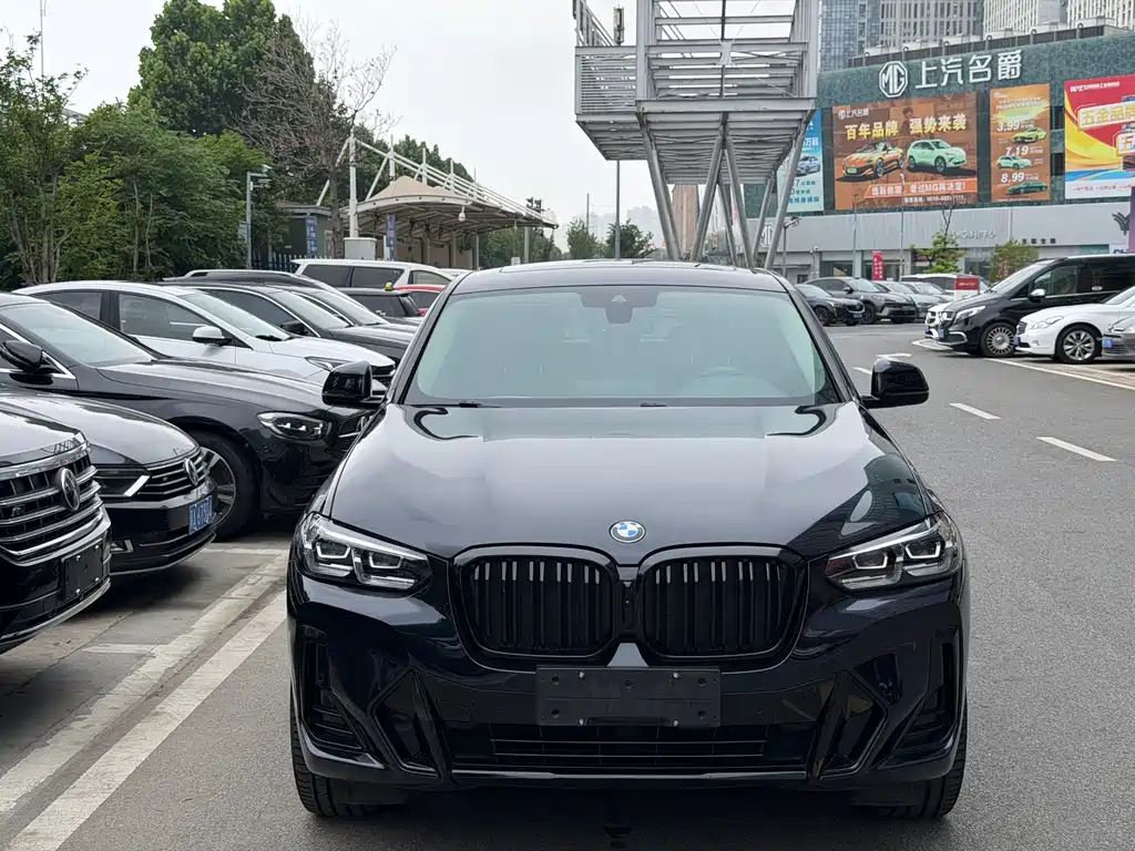 BMW X4 2022 — фото 2