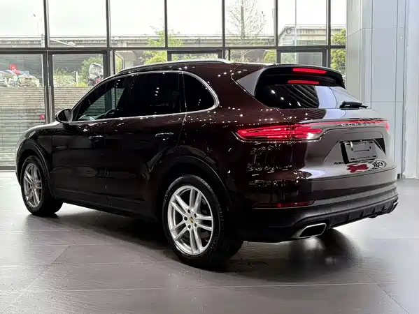 Porsche Cayenne 2020