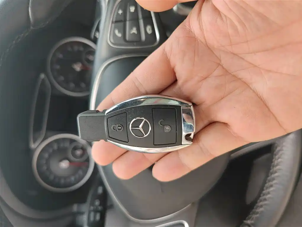 Mercedes-Benz A-Class 2018 — фото 14