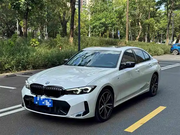 BMW 3 Series 2024