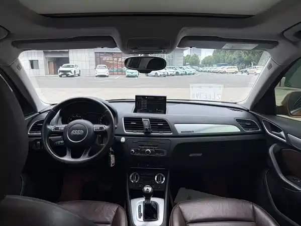 Audi Q3 2015