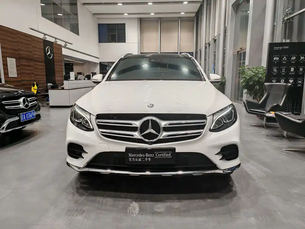 Mercedes-Benz GLC 2017 — фото 2