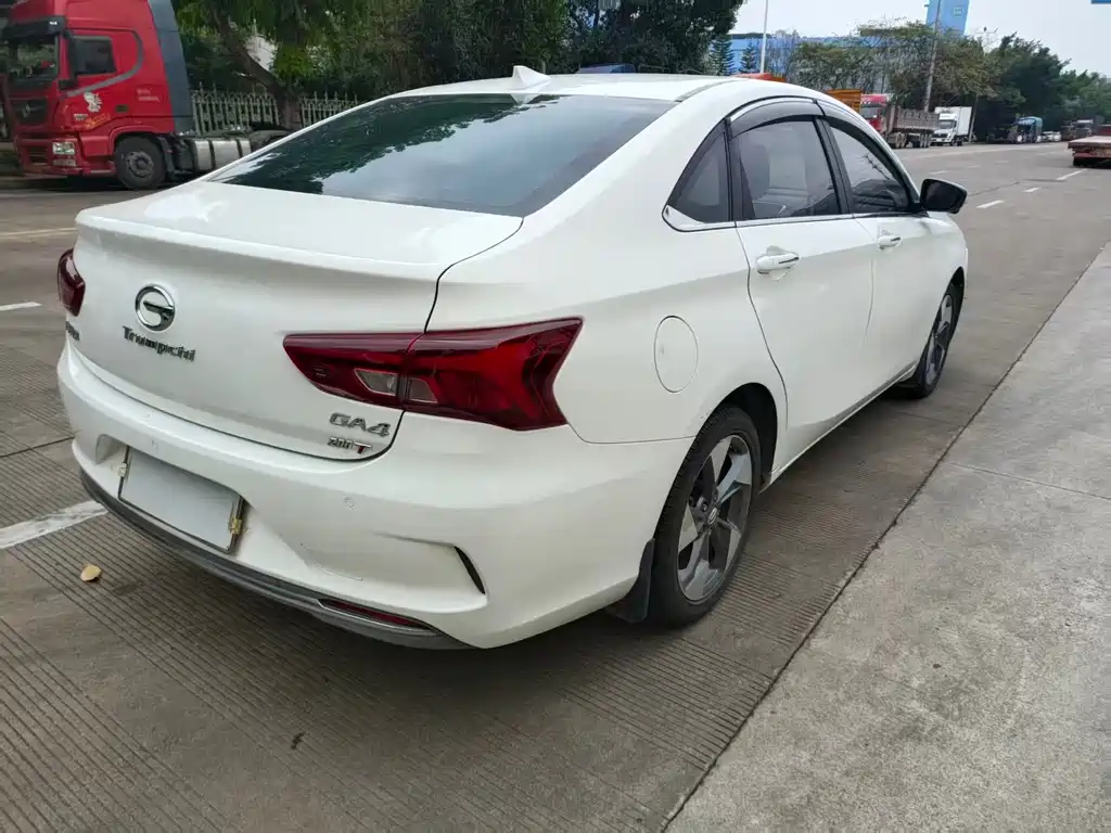 GAC Trumpchi GA4 2018 — фото 12