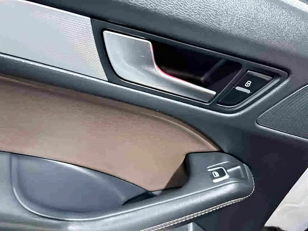 Audi Q5 2018 — фото 13