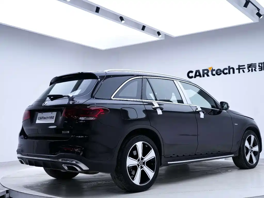 Mercedes-Benz GLC 2023 — фото 16