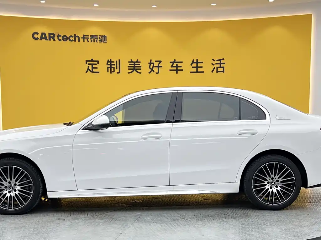 Mercedes-Benz C-Class 2025 — фото 31