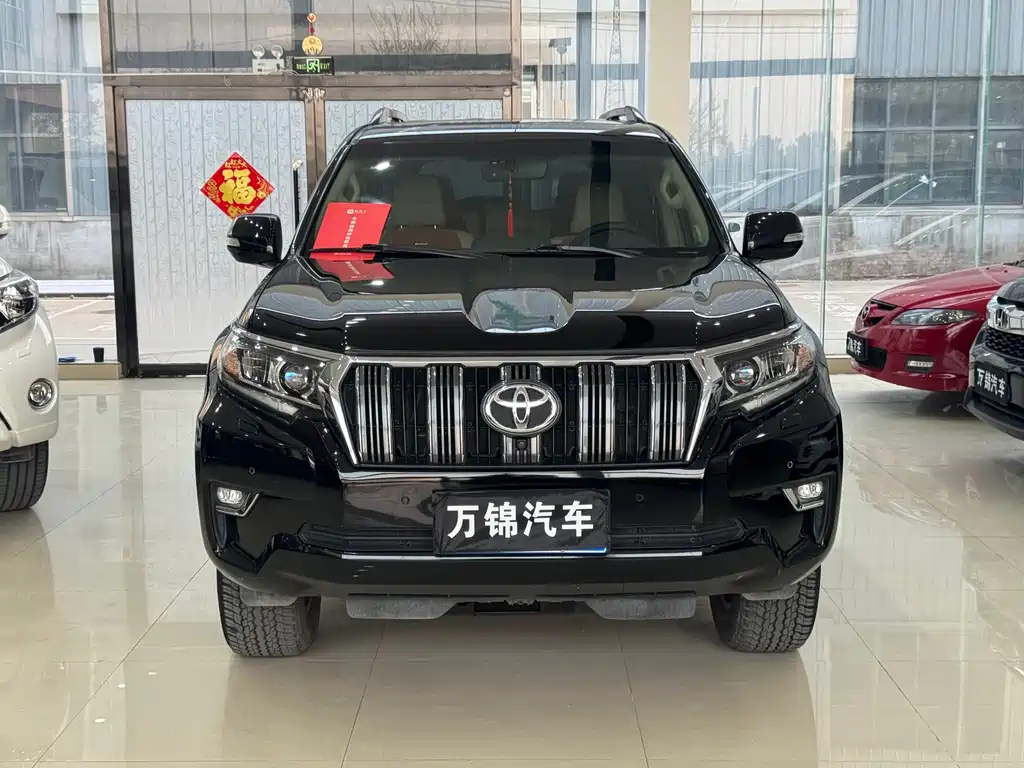 Toyota Prado 2018 — фото 1
