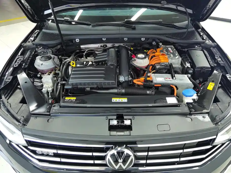 Volkswagen Magotan GTE PHEV 2023 — фото 10