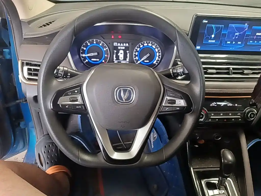Changan Eado DT 2019 — фото 11