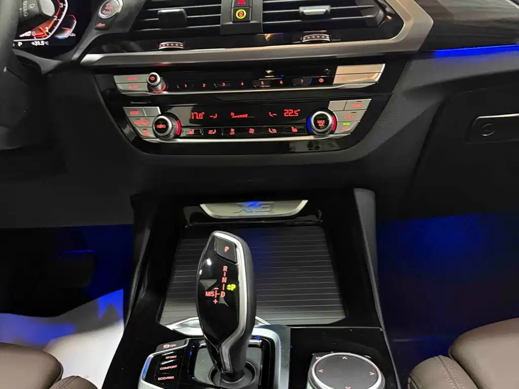 BMW X3 2021 — фото 20