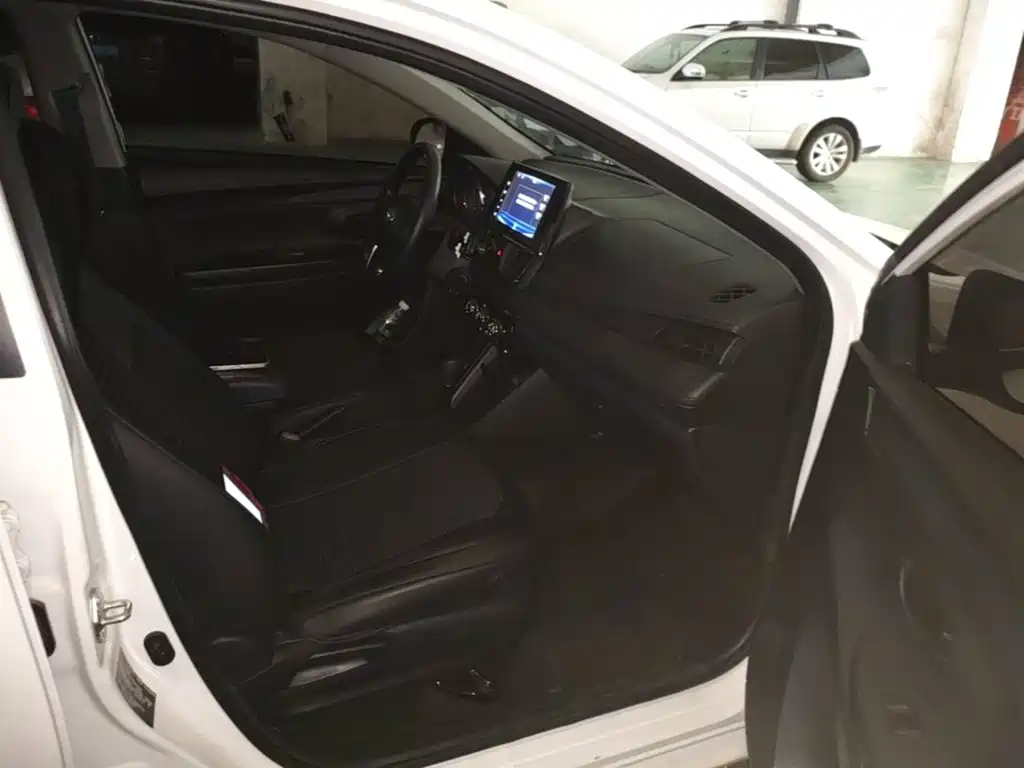 Toyota Vios FS 2022 — фото 25