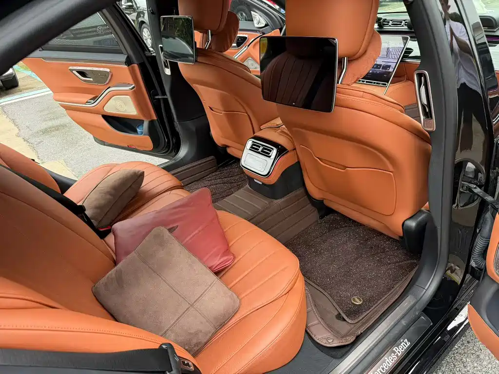 Mercedes-Benz S-Class 2025 — фото 9