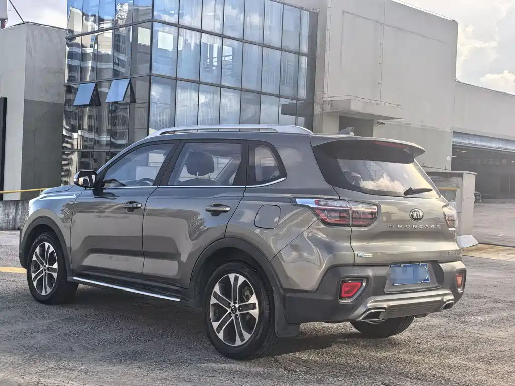 Kia Sportage 2018 — фото 6