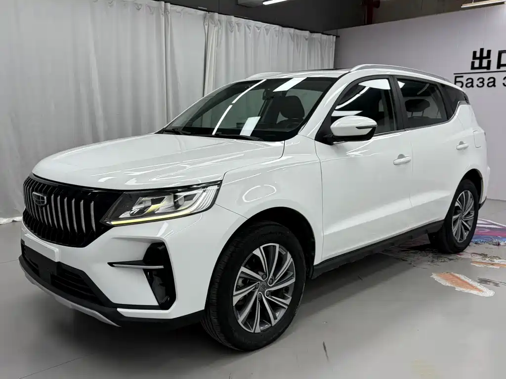 Geely Vision X6 2022 — фото 1
