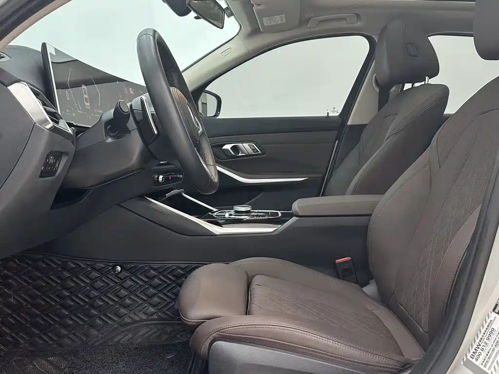 BMW 3 Series 2023