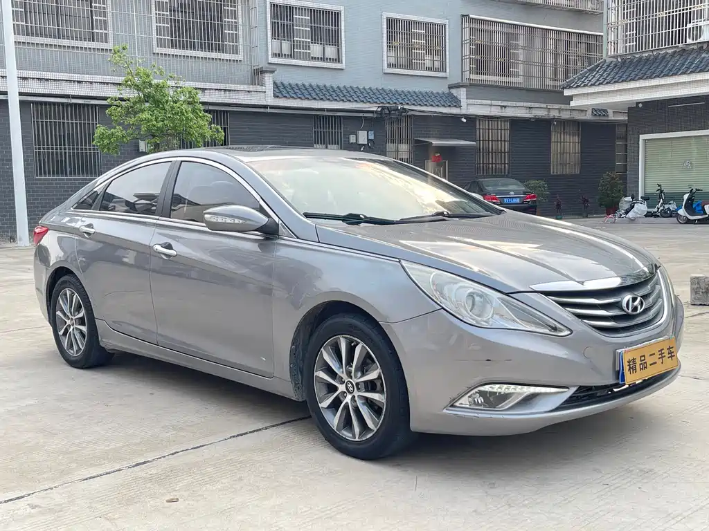 Hyundai Sonata 2014 — фото 3