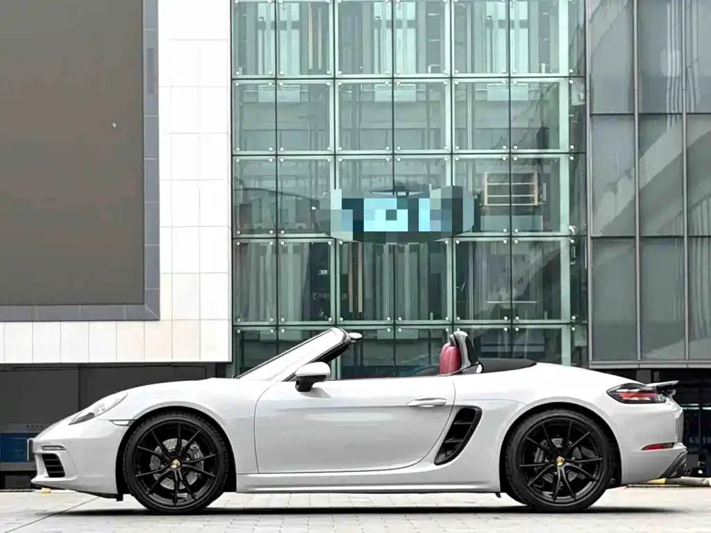 Porsche 718 2022