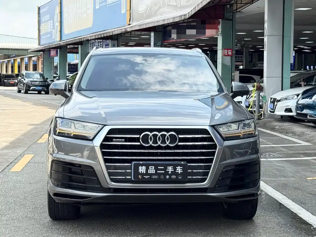 Audi Q7 2016