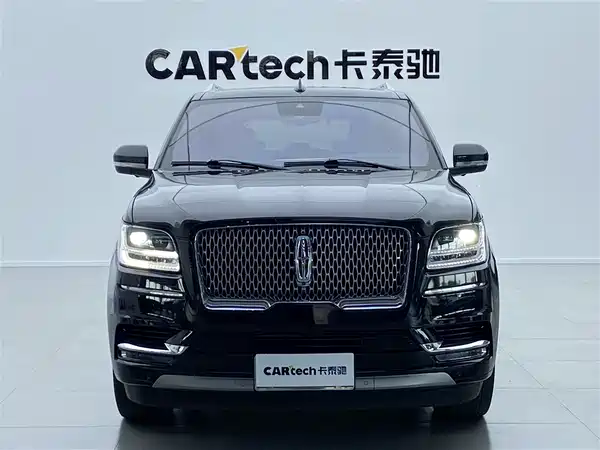 Lincoln Navigator 2020