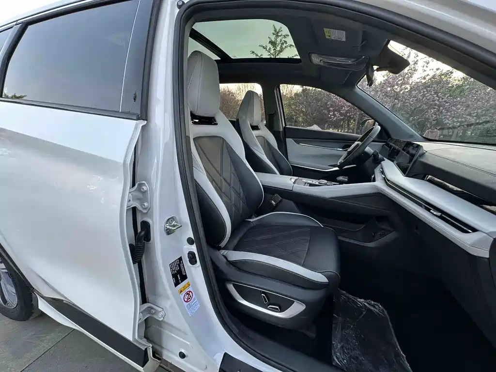 Changan CS75 PLUS 2023 — фото 23