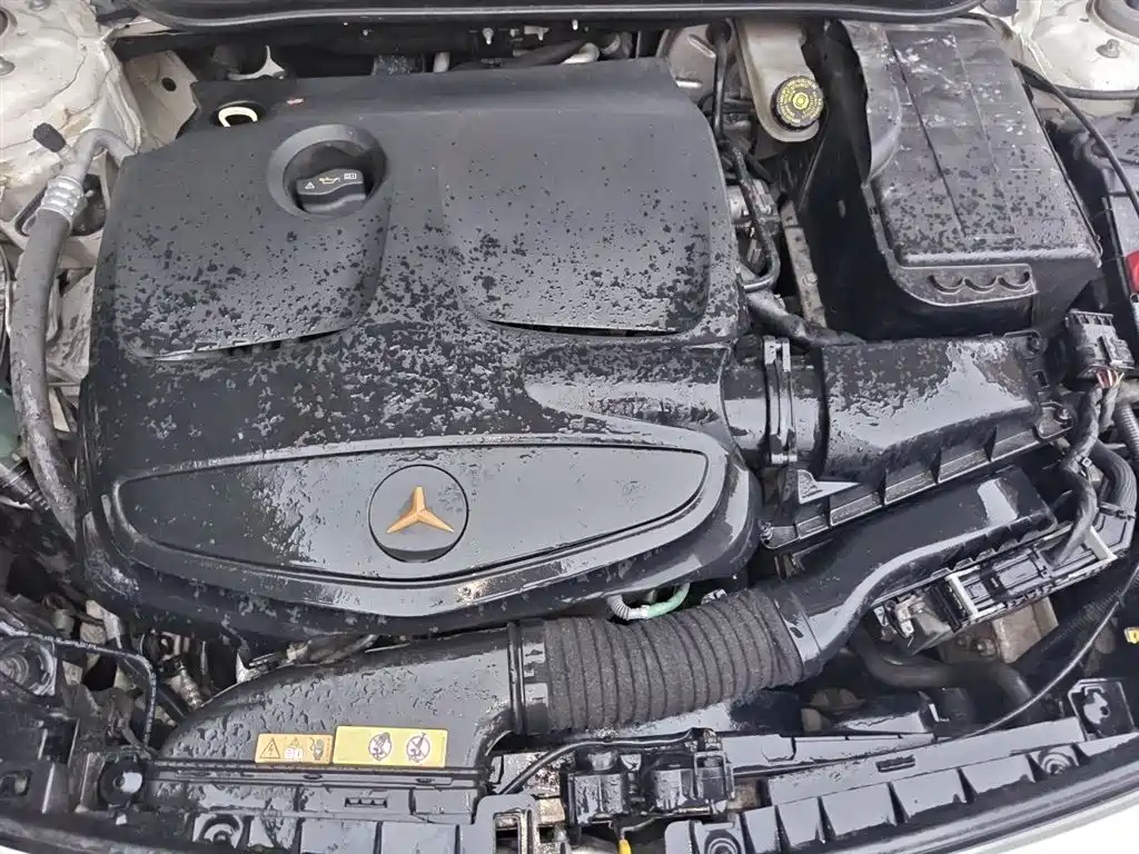Mercedes-Benz A-Class 2014 — фото 11