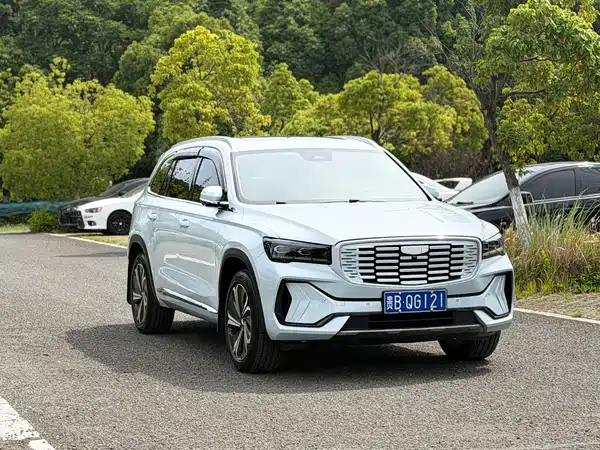 Geely Xingyue L 2022