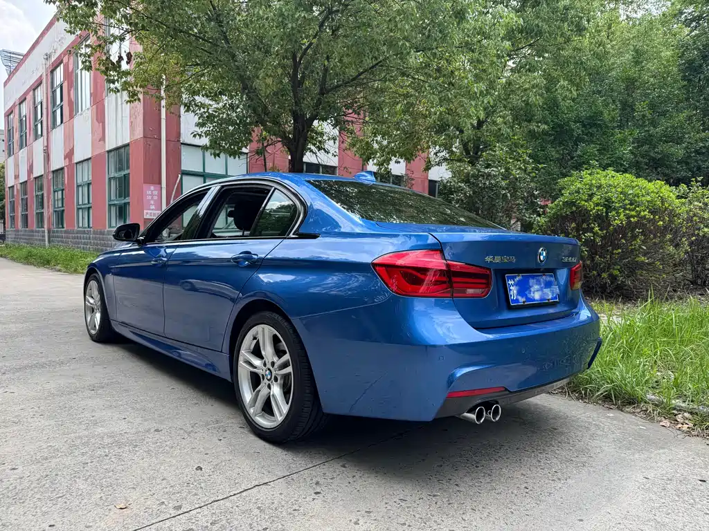 BMW 3 Series 2016 — фото 11