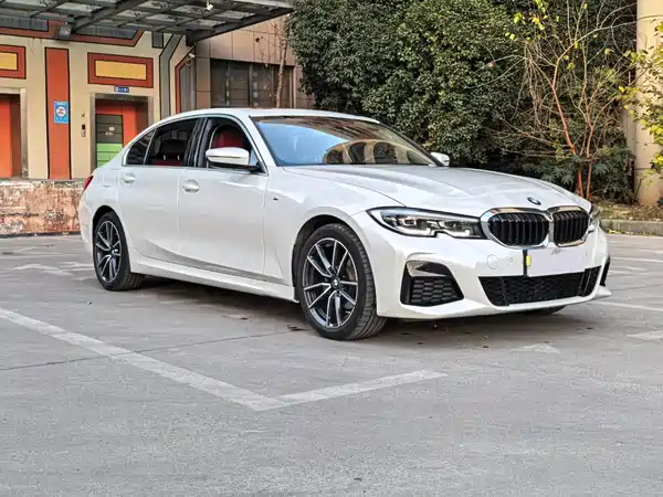 BMW 3 Series 2022