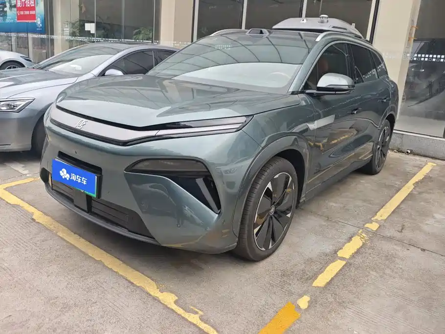 BYD Tang L 2025 — фото 1