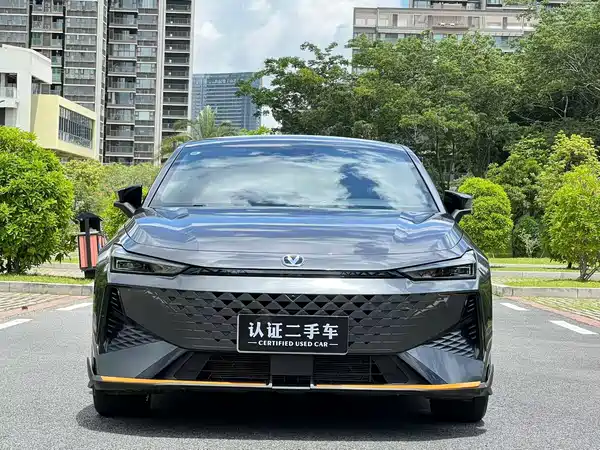 Changan UNI-V 2025