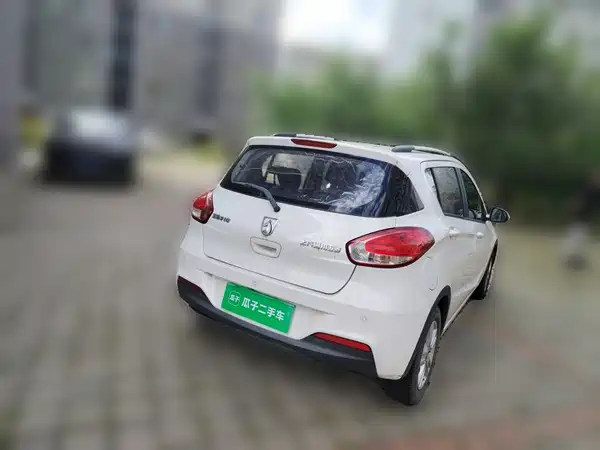 Baojun 310 2016