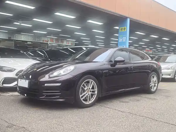 Porsche Panamera 2016