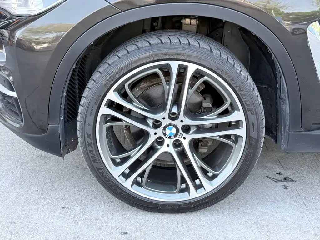 BMW X6 2015 — фото 12