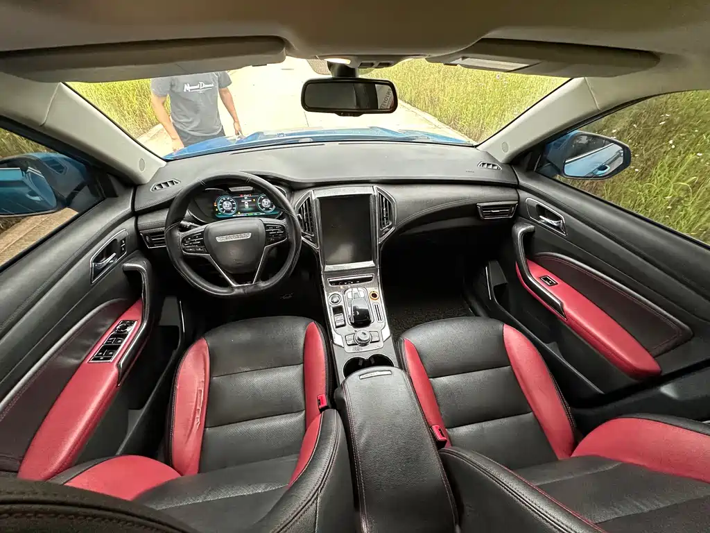 Leopaard CS9 NEV 2018