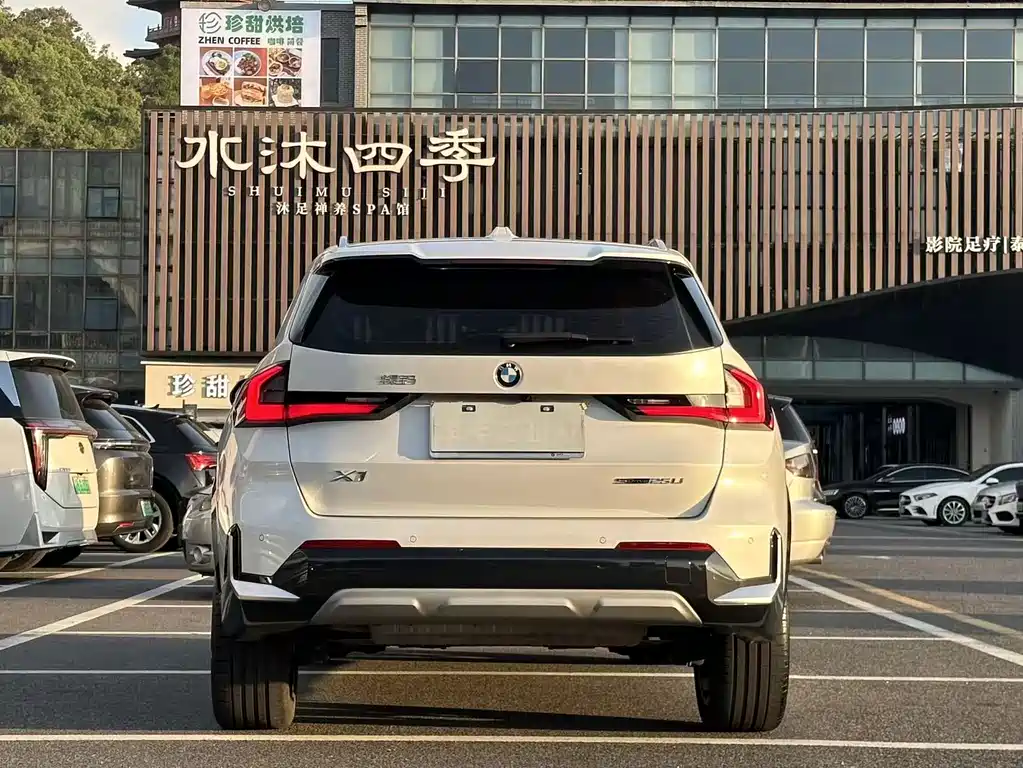 BMW X1 2025 — фото 17